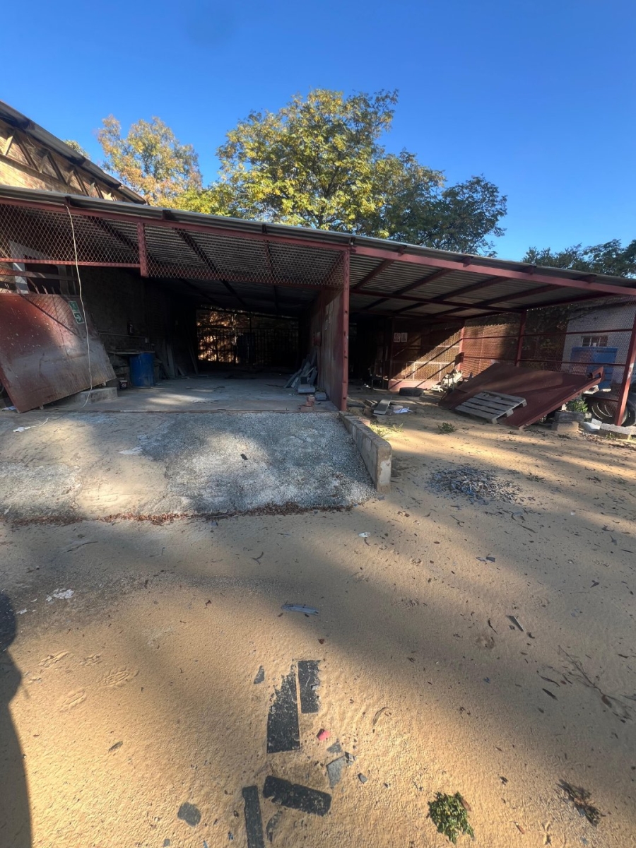 To Let commercial Property for Rent in Klerksdorp Industrial North West